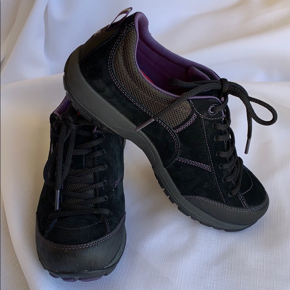 dansko paisley walking shoe